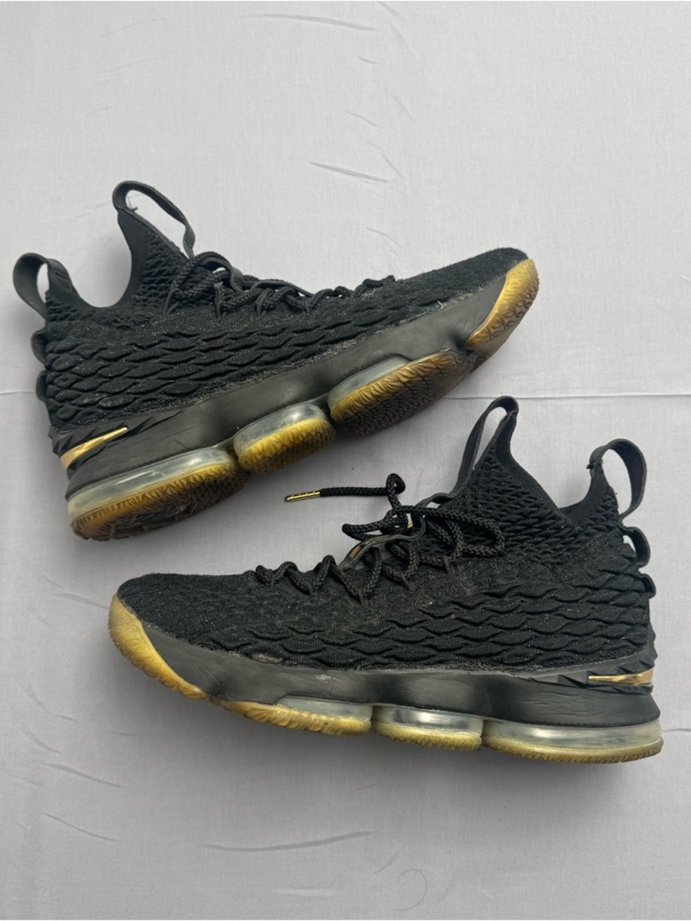 Nike LeBron 15 Black Metallic Gold BattleKnit Basketball Shoes 897648-006 2017